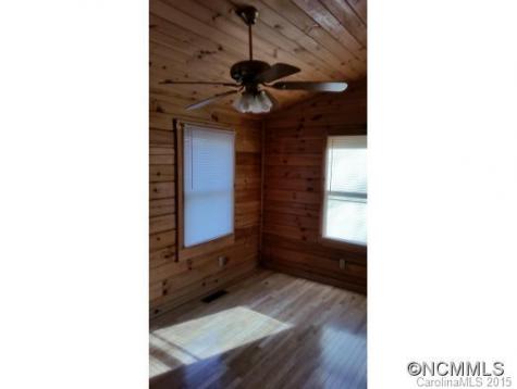 1044 Bee Tree Road Swannanoa NC 28778