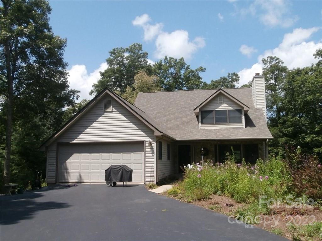 12 Caroline Drive Horse Shoe NC 28742