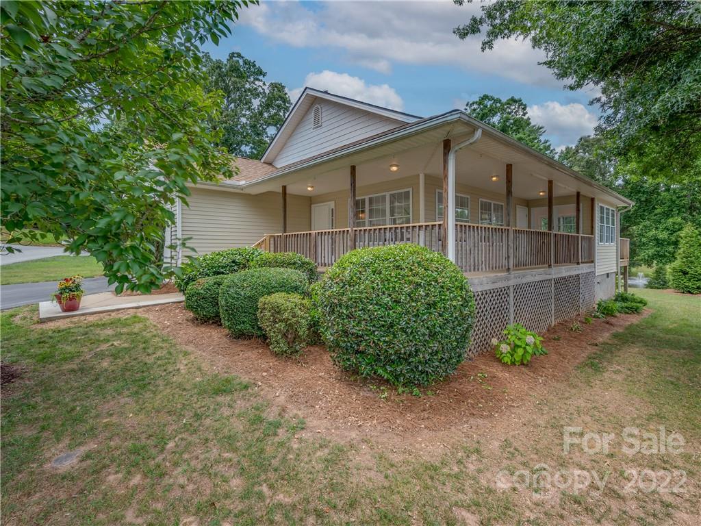 26 Wildwood Forest Lane Mills River NC 28759