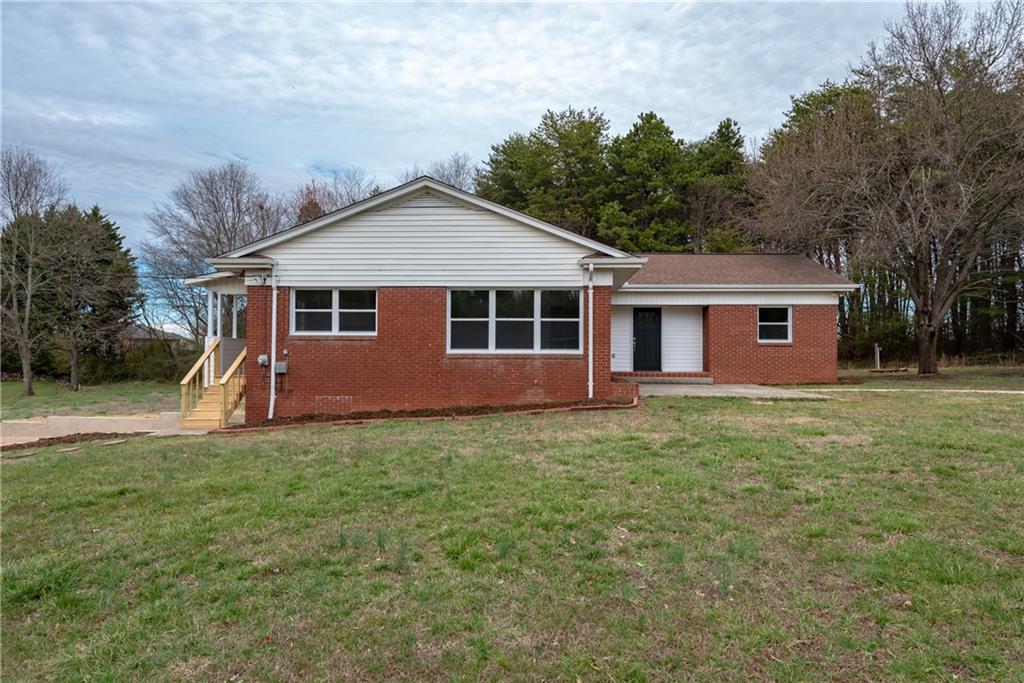2741 23rd Avenue Place Ne Hickory NC 28601