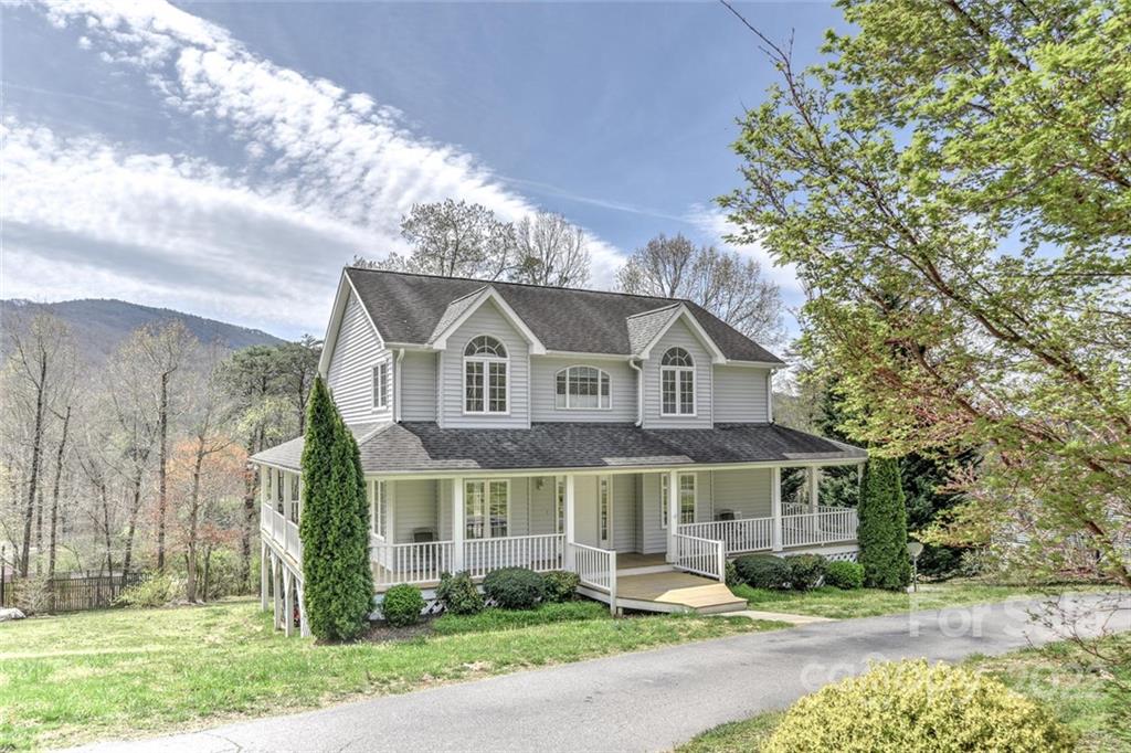 49 Cliffview Drive Asheville NC 28803