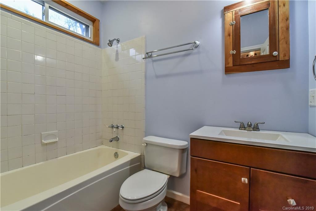 3 Perdue Place Asheville NC 28806