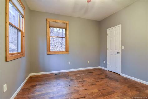 3 Perdue Place Asheville NC 28806