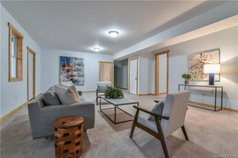 3 Perdue Place Asheville NC 28806