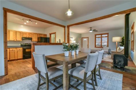 3 Perdue Place Asheville NC 28806