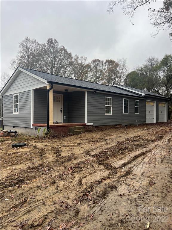 714 Riddle Street Mount Holly NC 28120