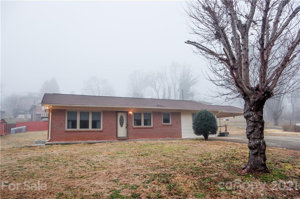 146 Bond Street Marion NC 28752