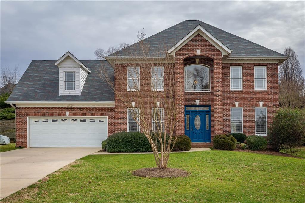 702 46th Avenue Drive NE Hickory NC 28601