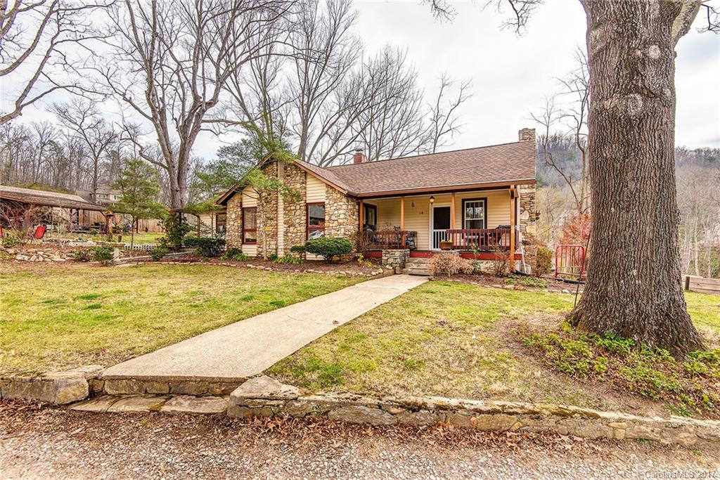 18 Mission Lane Fairview NC 28730
