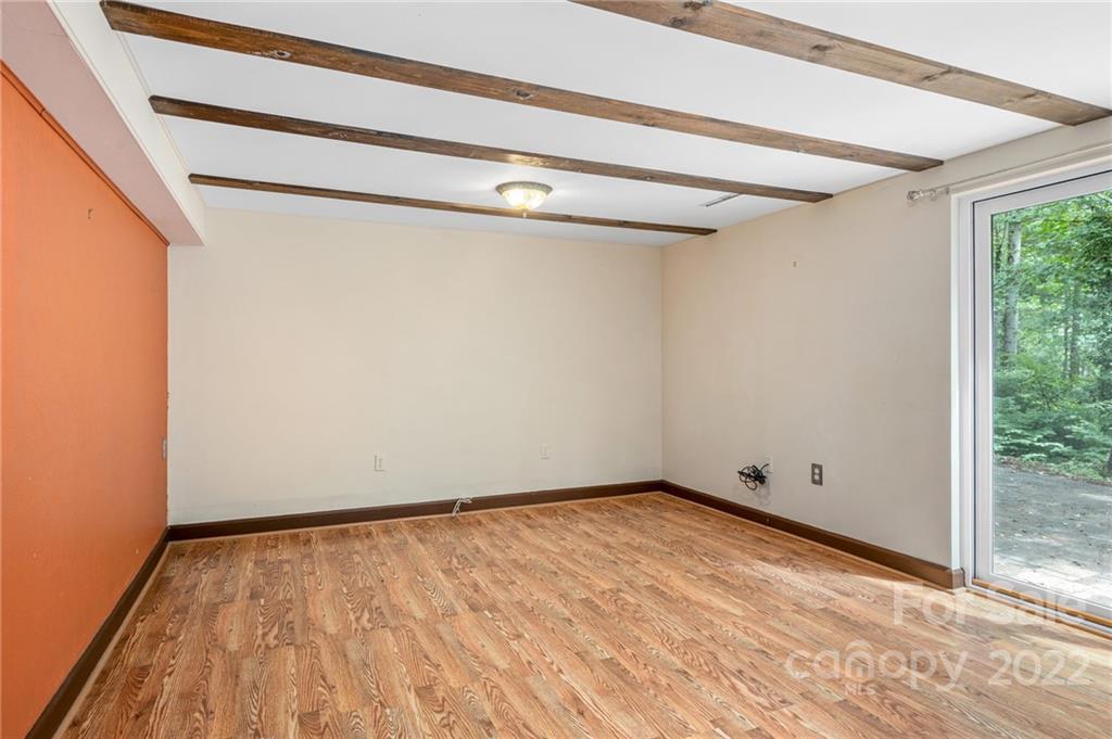 69 Gibson Road Asheville NC 28804