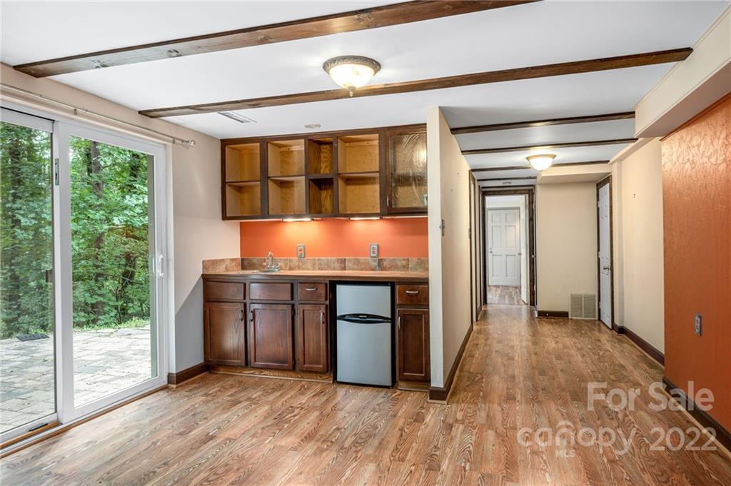 69 Gibson Road Asheville NC 28804