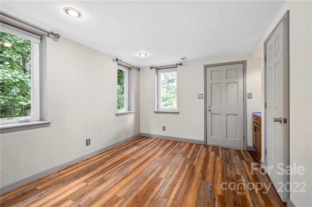 69 Gibson Road Asheville NC 28804