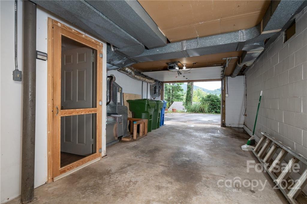 69 Gibson Road Asheville NC 28804