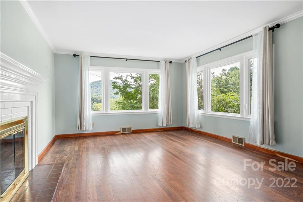 69 Gibson Road Asheville NC 28804