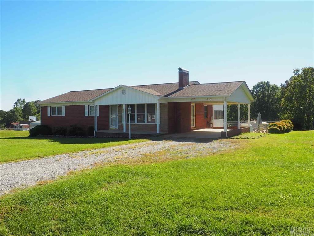 1833 Bowman Avenue Newton NC 28658