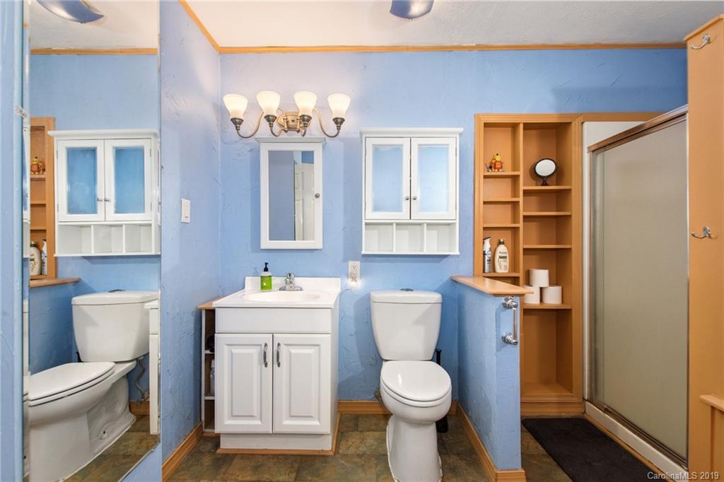 12 Starmount Drive Asheville NC 28806