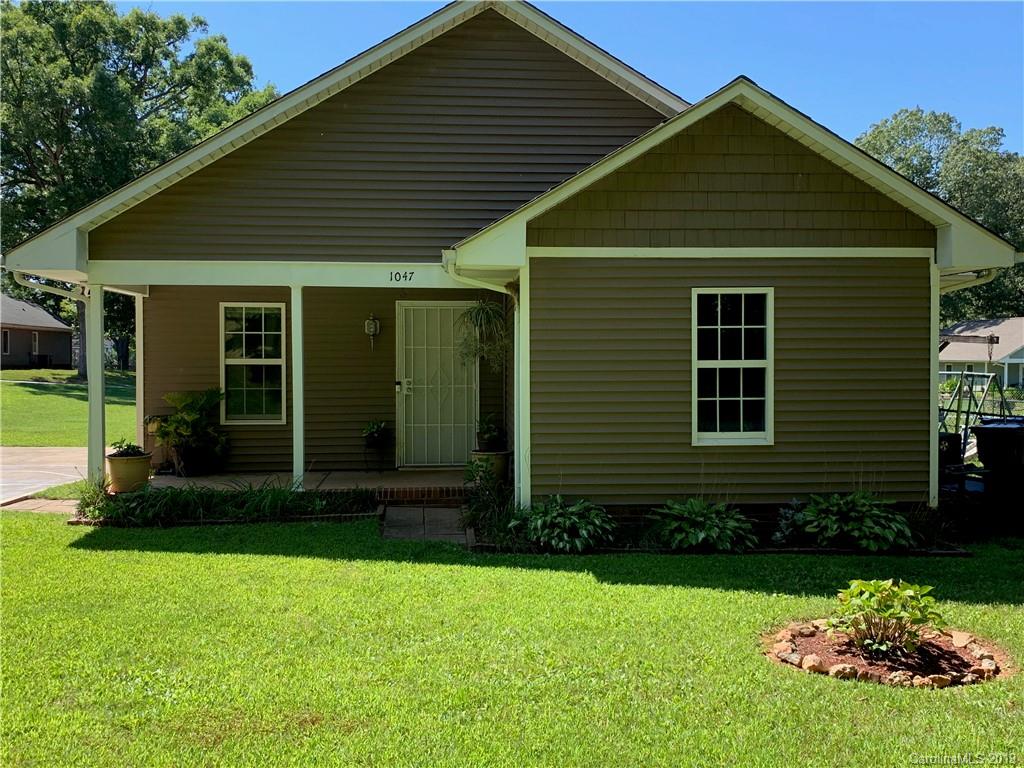 1047 11th Street Ne Hickory NC 28601