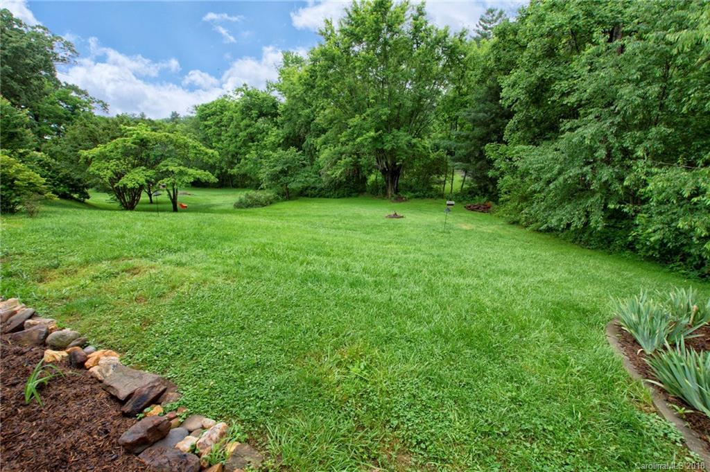 11 Joan Way Asheville NC 28806