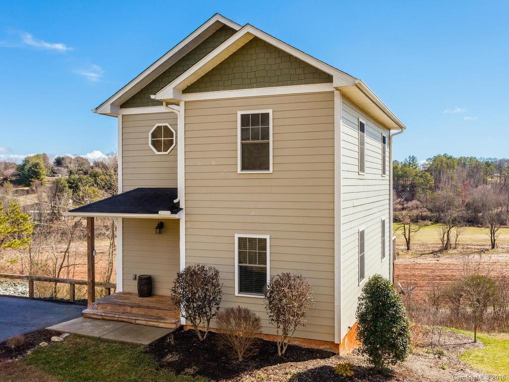 24 Overlook Drive Leicester NC 28748