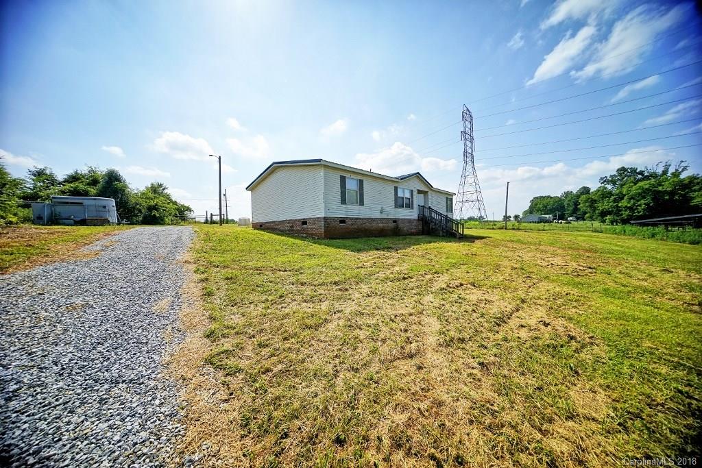 1090 Enterprise Lane Cleveland NC 27013