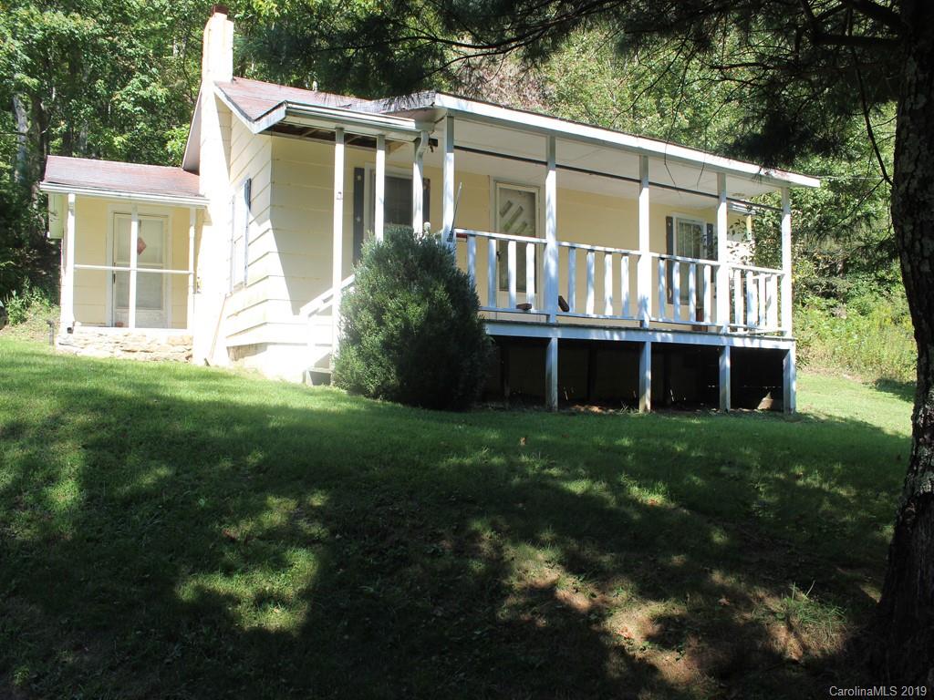 94 Forehand Drive Burnsville NC 28714