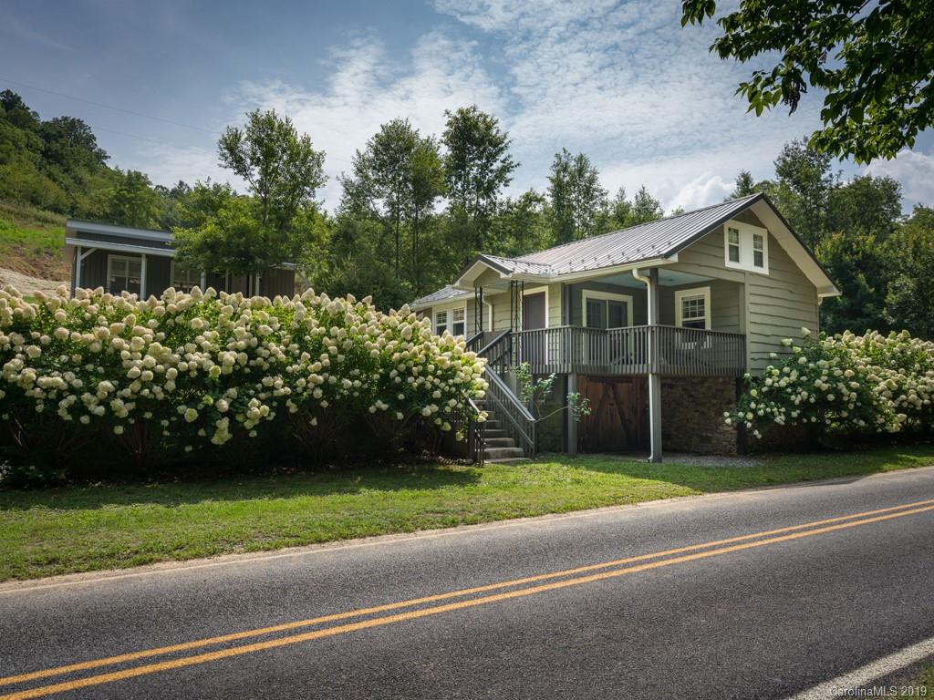 809 Max Thompson Road Canton NC 28716