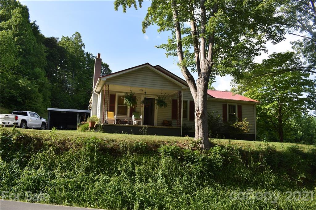 1081 Goose Creek Road Marion NC 28752