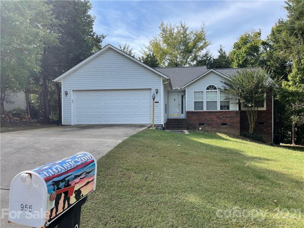 956 Scottland Drive Concord NC 28025