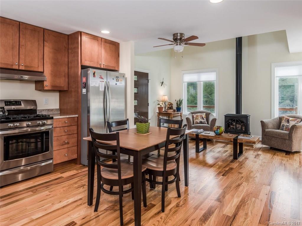 12 Old Stewart Road Weaverville NC 28787