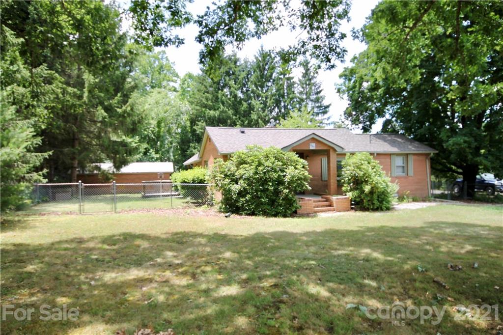 261 Buckeye Cove Road Swannanoa NC 28778