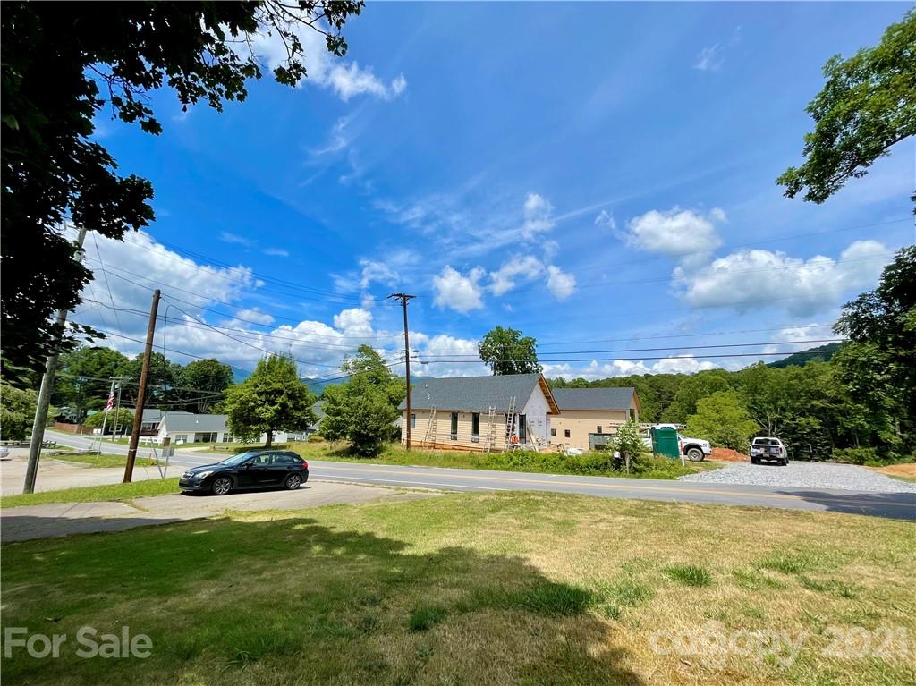 261 Buckeye Cove Road Swannanoa NC 28778