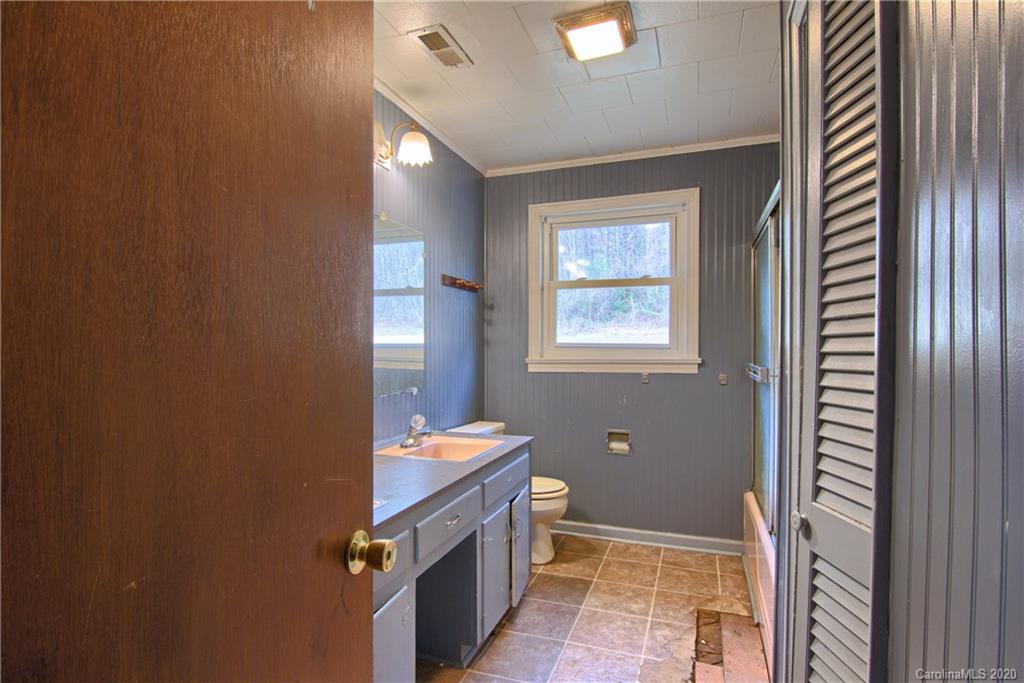 37 Guy Road Old Fort NC 28762