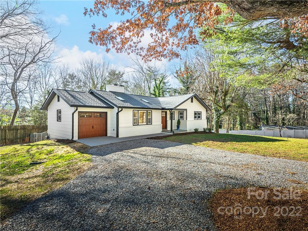 7 Sourwood Lane E Asheville NC 28805