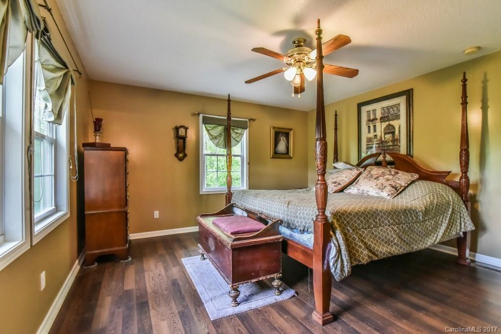 32 Smoke Tree Road Candler NC 28715
