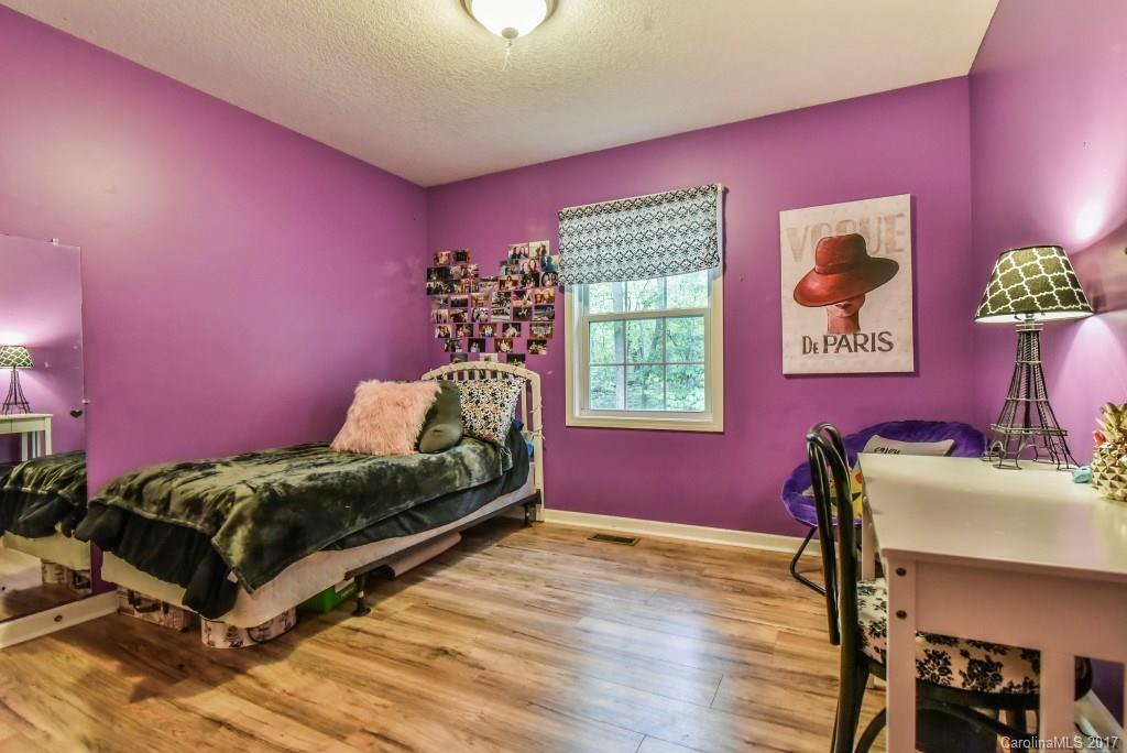 32 Smoke Tree Road Candler NC 28715