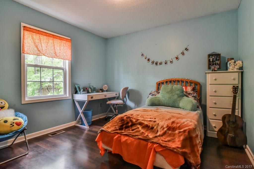 32 Smoke Tree Road Candler NC 28715