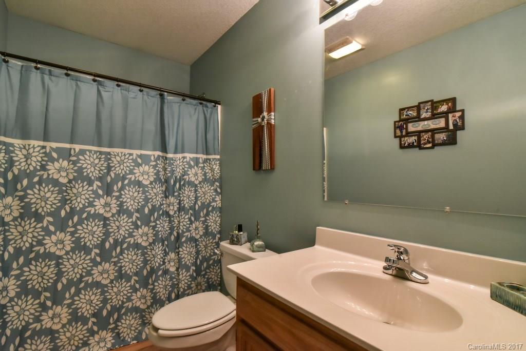 32 Smoke Tree Road Candler NC 28715