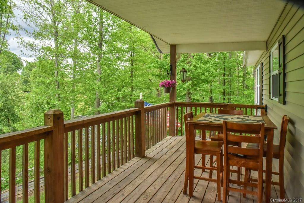 32 Smoke Tree Road Candler NC 28715