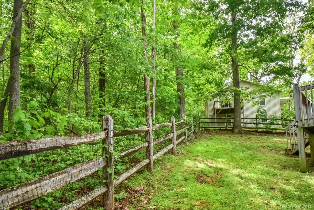 32 Smoke Tree Road Candler NC 28715