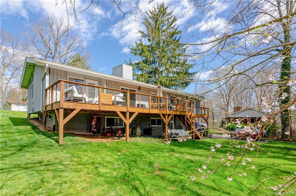 37 Deanwood Circle Asheville NC 28803