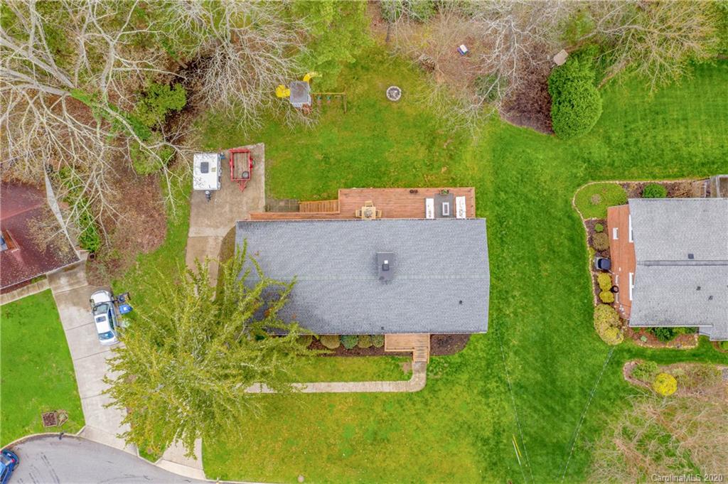 37 Deanwood Circle Asheville NC 28803
