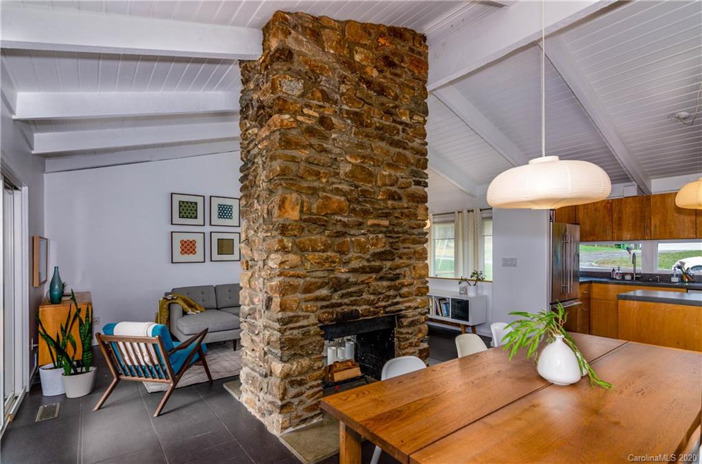 37 Deanwood Circle Asheville NC 28803