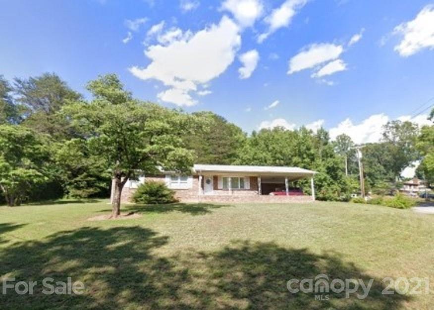 2720 Indian Hills Circle Hickory NC 28601