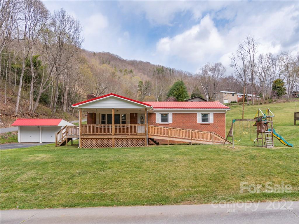 80 Stewart Road Waynesville NC 28786