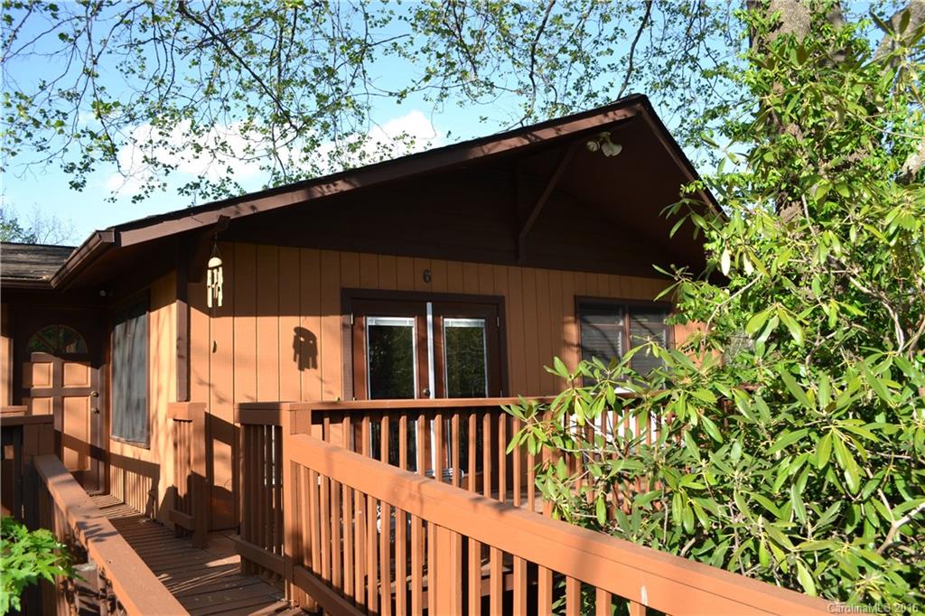 6 S Bear Creek Road Asheville NC 28806