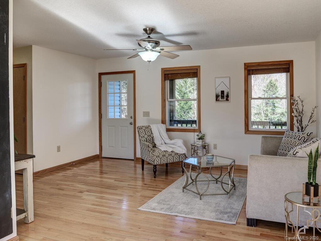 32 Alpine Way Clyde NC 28721