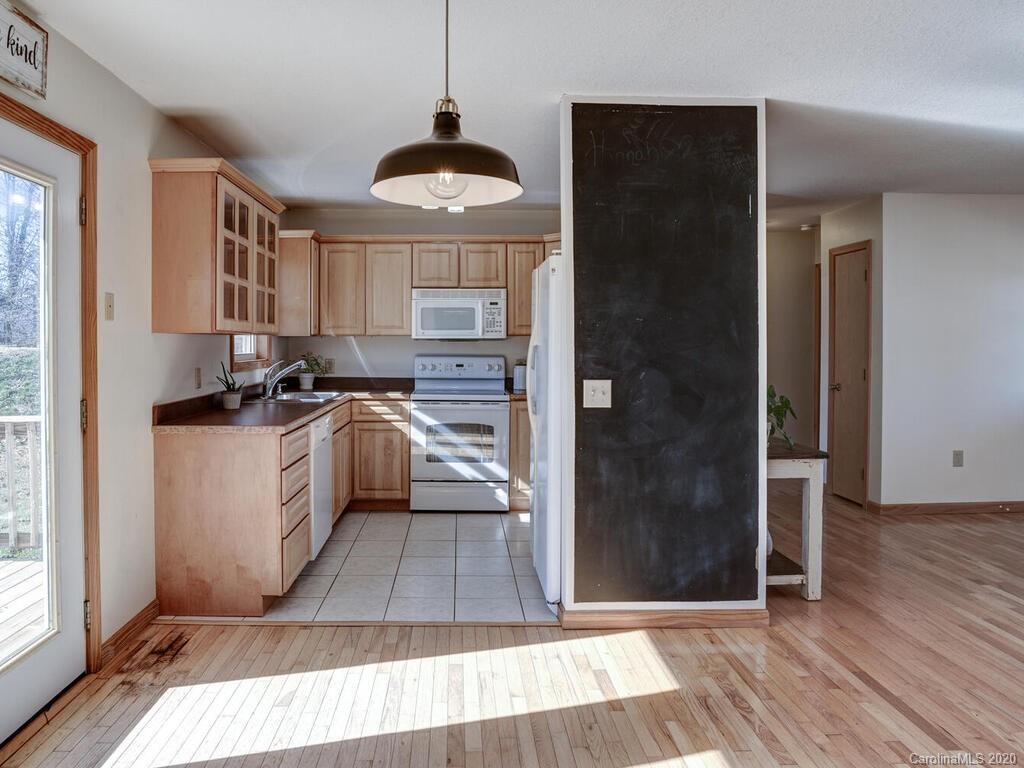 32 Alpine Way Clyde NC 28721