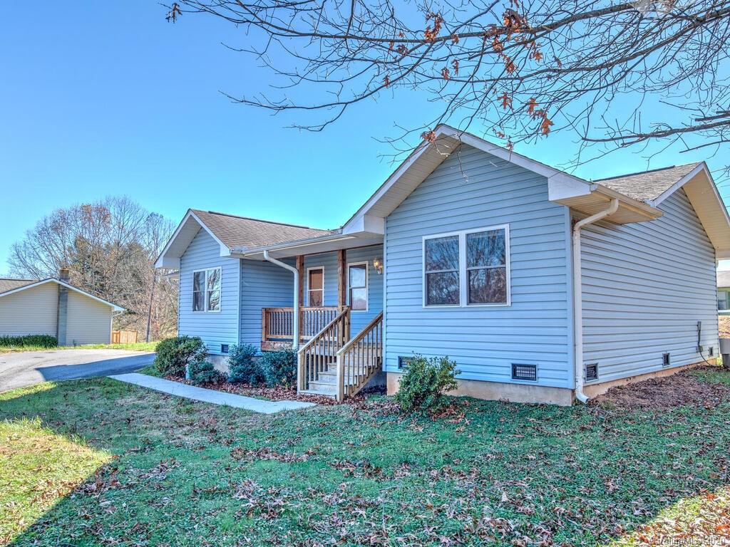 32 Alpine Way Clyde NC 28721