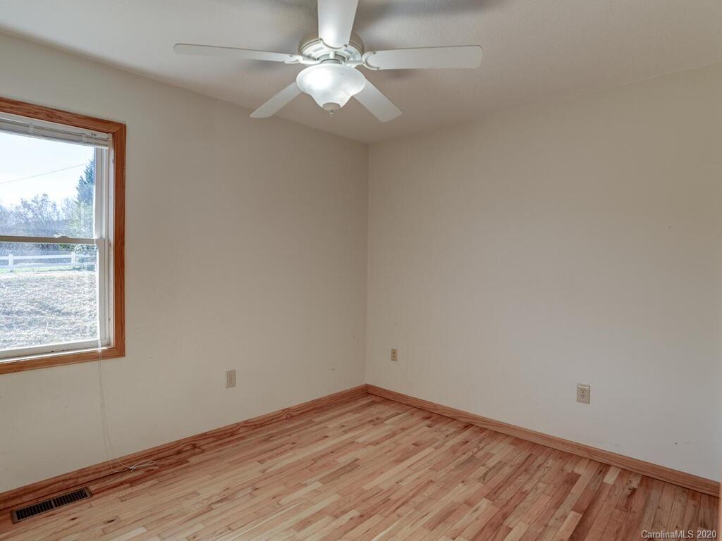 32 Alpine Way Clyde NC 28721