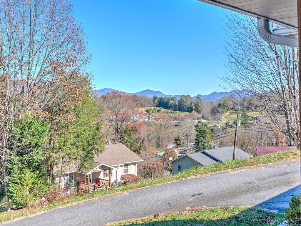 32 Alpine Way Clyde NC 28721
